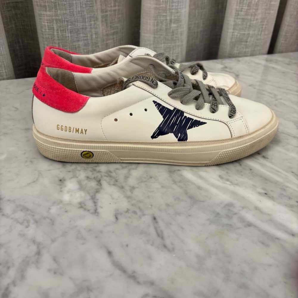Golden Goose Sneakers White Leather Very good - Model View