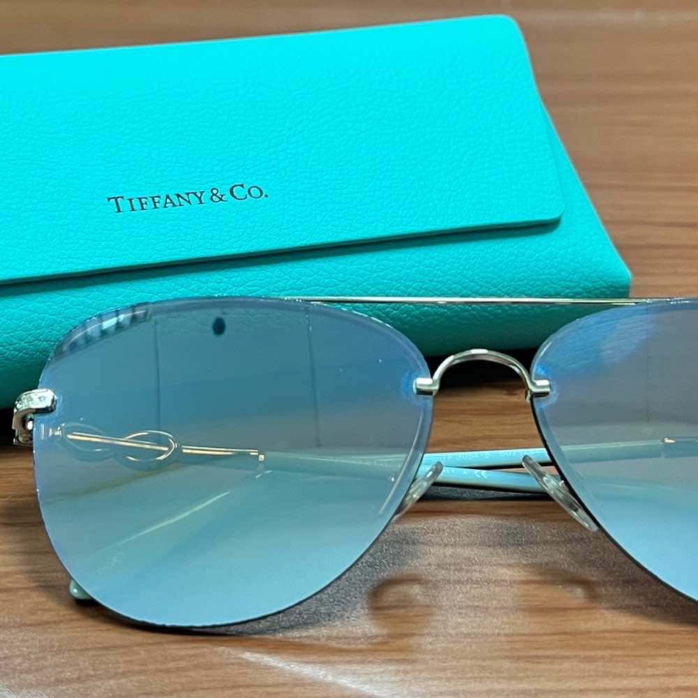 Tiffany & Co Sunglasses Gold Stainless steel Plastic Very good - Inside View