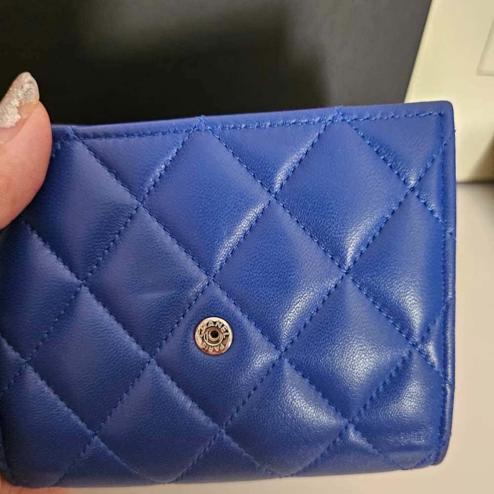 Chanel Wallet Blue Leather Good - Model View