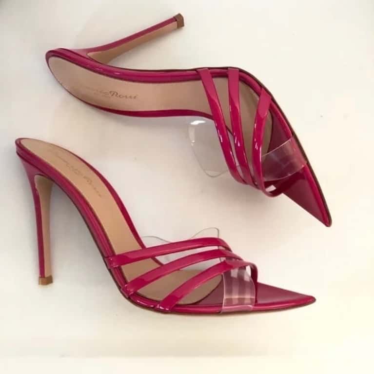 Gianvito Rossi Erika Mules Pink Leather Never worn, with tag - Model View