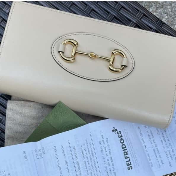 Gucci 1955 Horsebit WOC Beige Leather Gold Never worn - Box View
