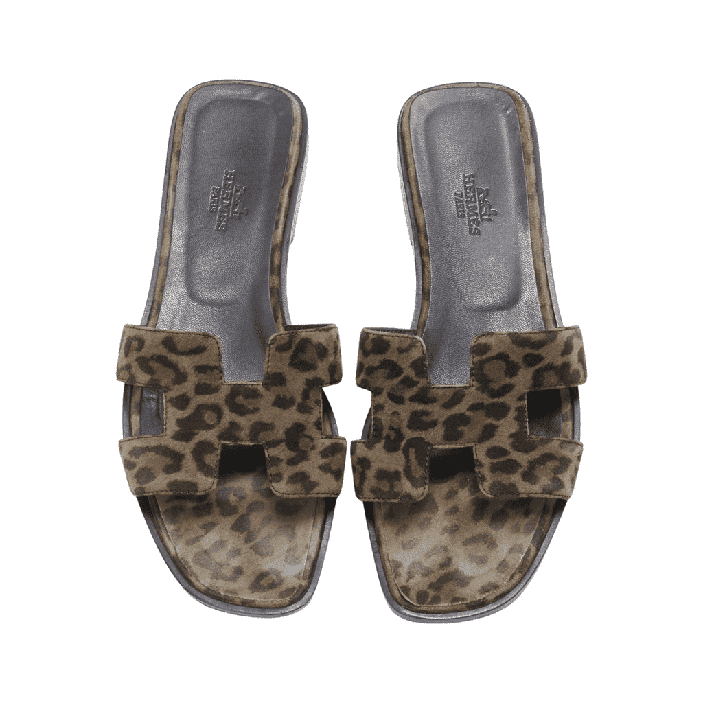 Hermès Leopard Print Sandals Brown Leather Good condition - Front View