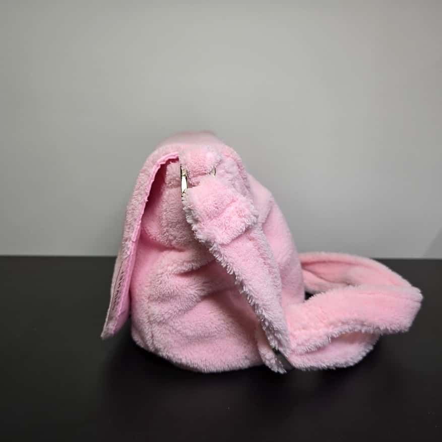 Chanel Large COCO Pink Canvas Good condition - Model View