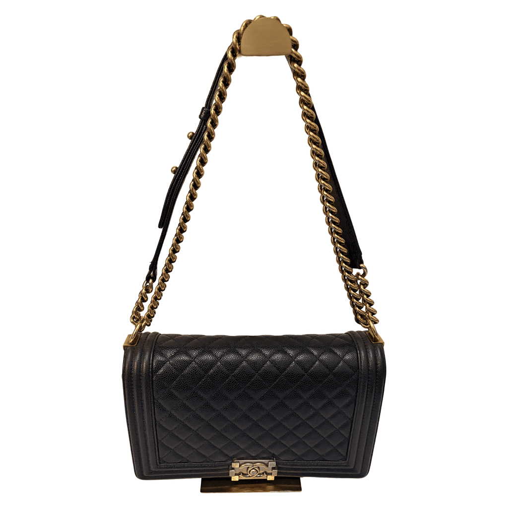 Chanel Leboy Flap Bag Navy Leather Good condition - Front View
