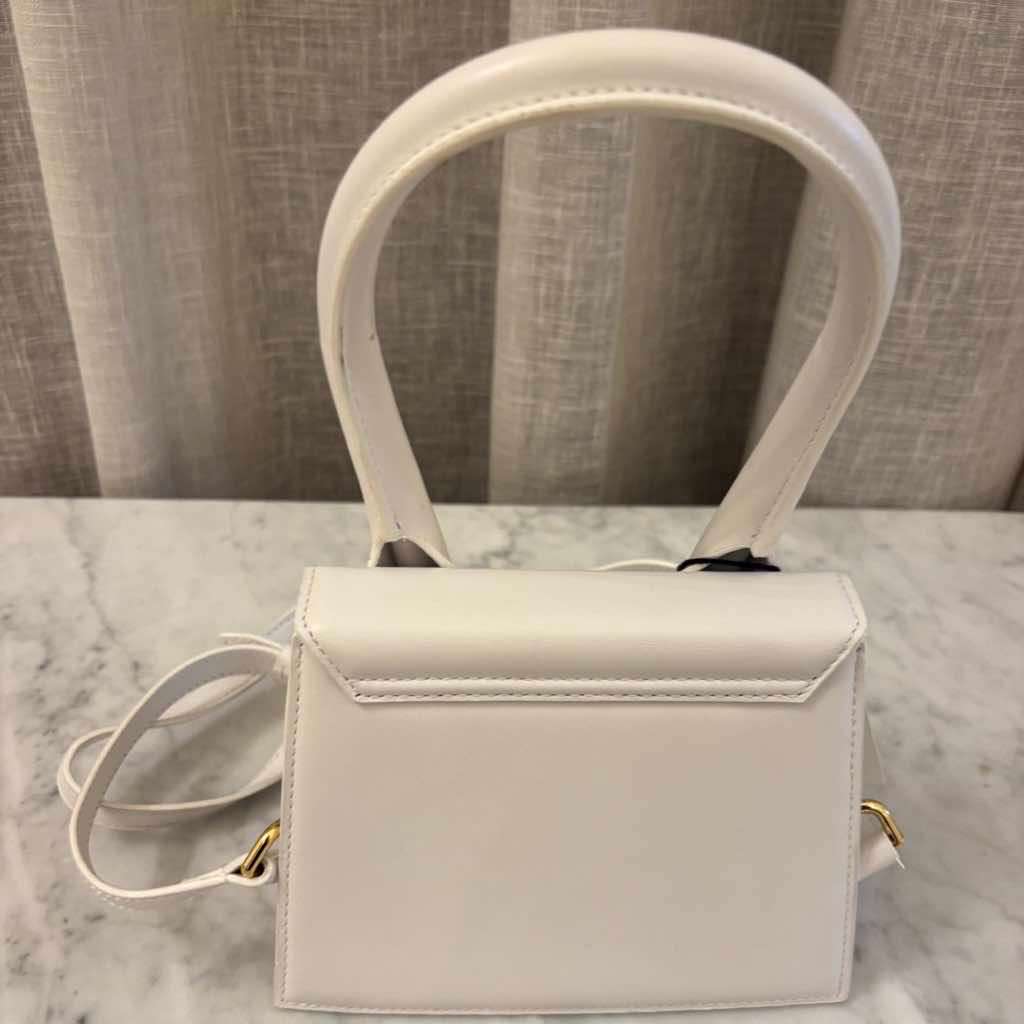 Jacquemus Le Chiquito White Leather Gold Never worn, with tag - Back View