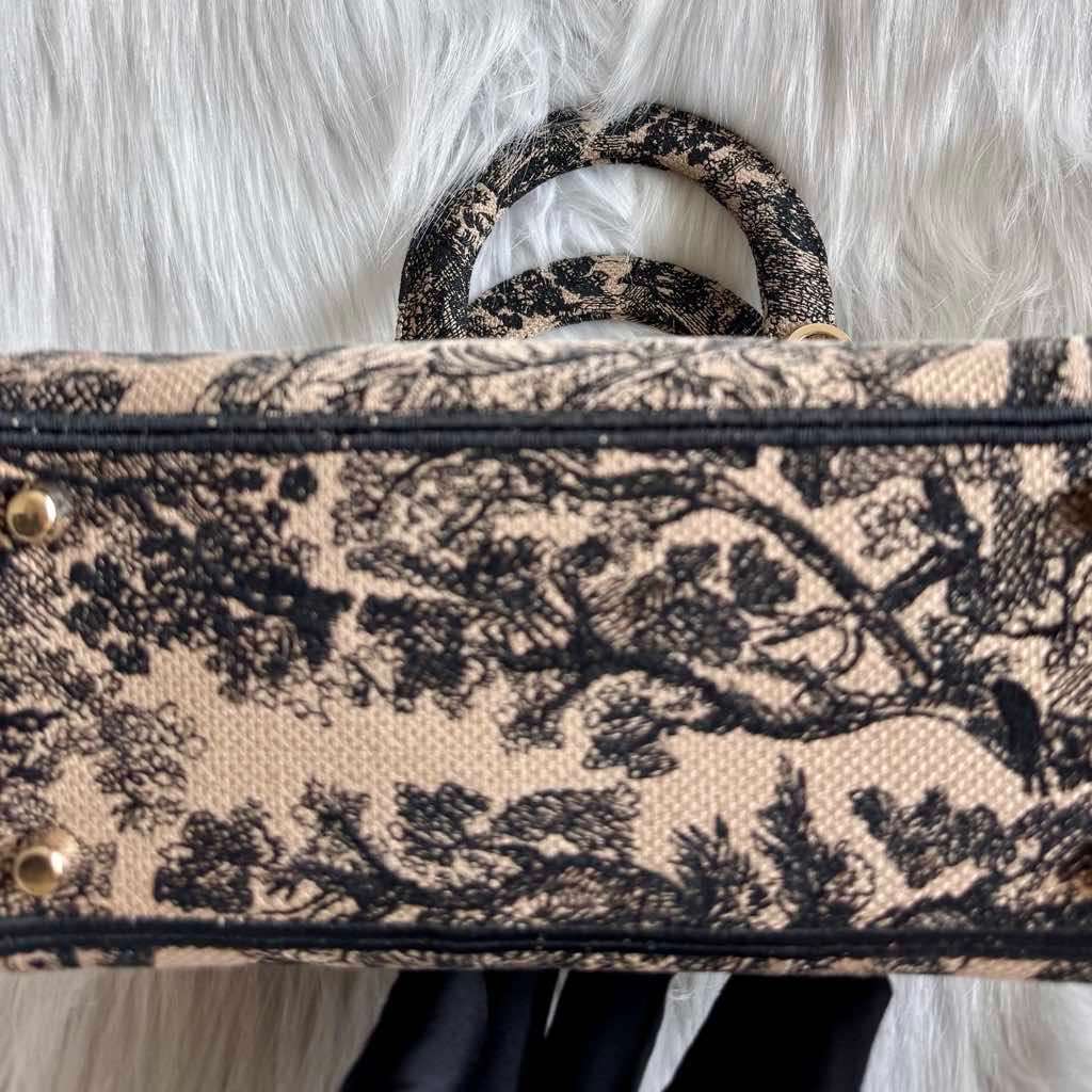 Christian Dior Lady D-Lite Medium Beige Cotton Metal Very good condition - Inside View