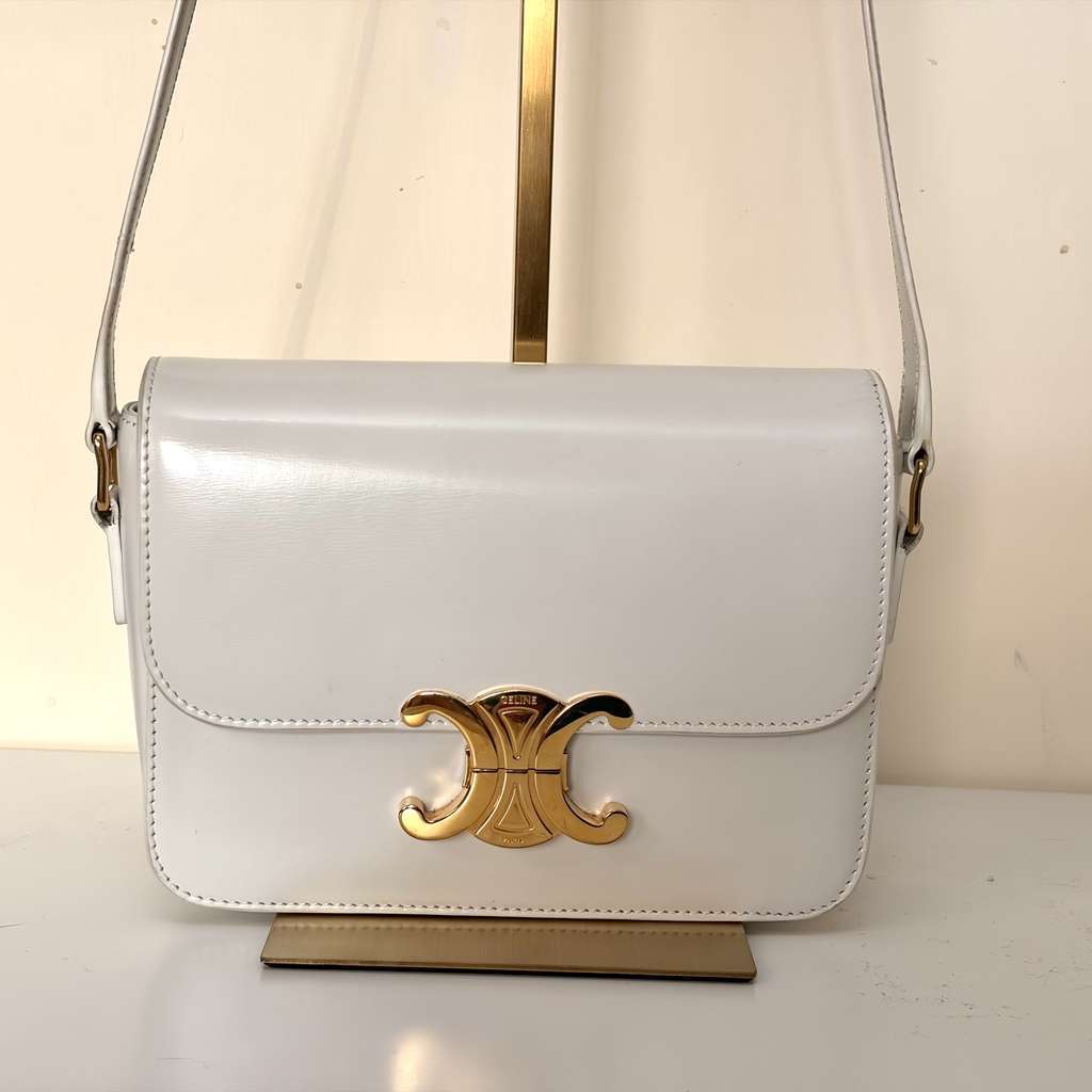 Celine Teen Triomphe Shoulde Bag White Leather Good condition - Back View
