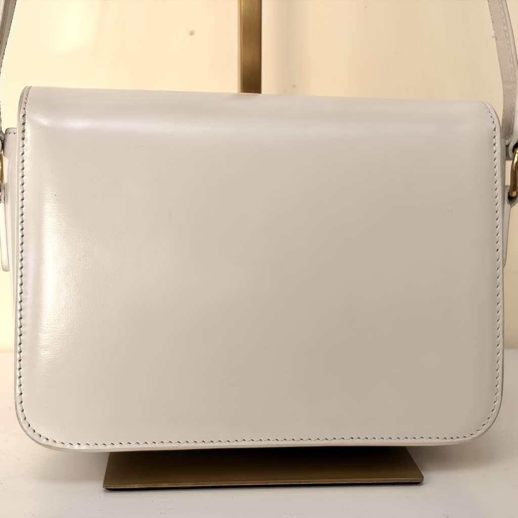 Celine Teen Triomphe Shoulde Bag White Leather Good condition - Inside View