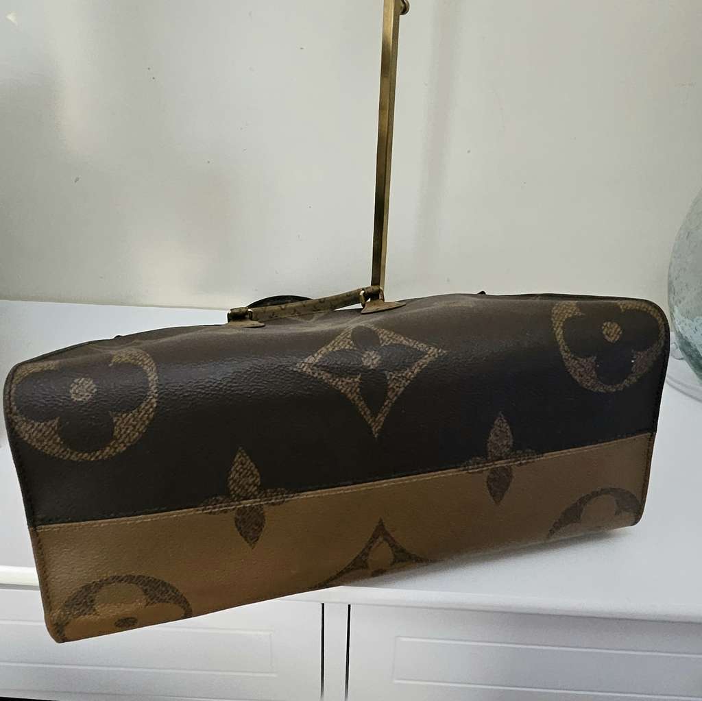 Louis Vuitton On The Go MM Bag Brown Canvas Good condition - Box View