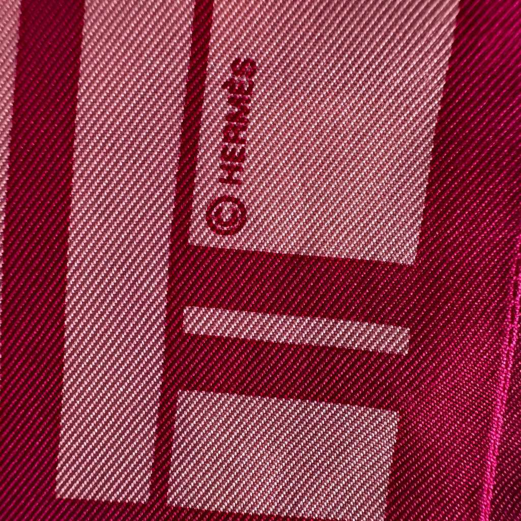 Hermès Brides De Gala Twilly Pink Silk Very good condition - Inside View