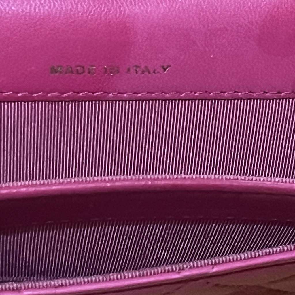 Chanel Card Holder Pink Leather Good condition - Inside View