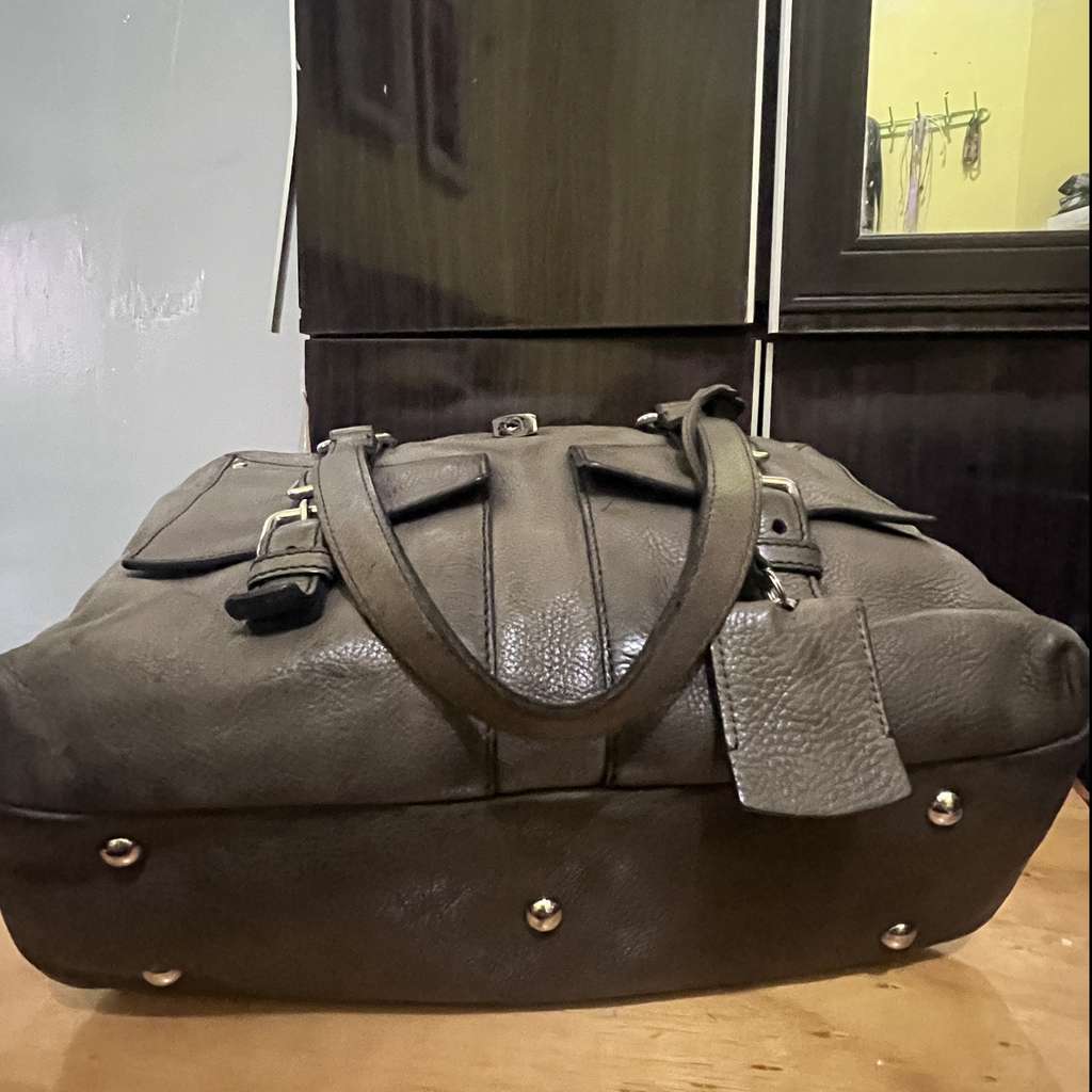 Saint Laurent Rive Gauche Brown Leather Very good condition - Inside View