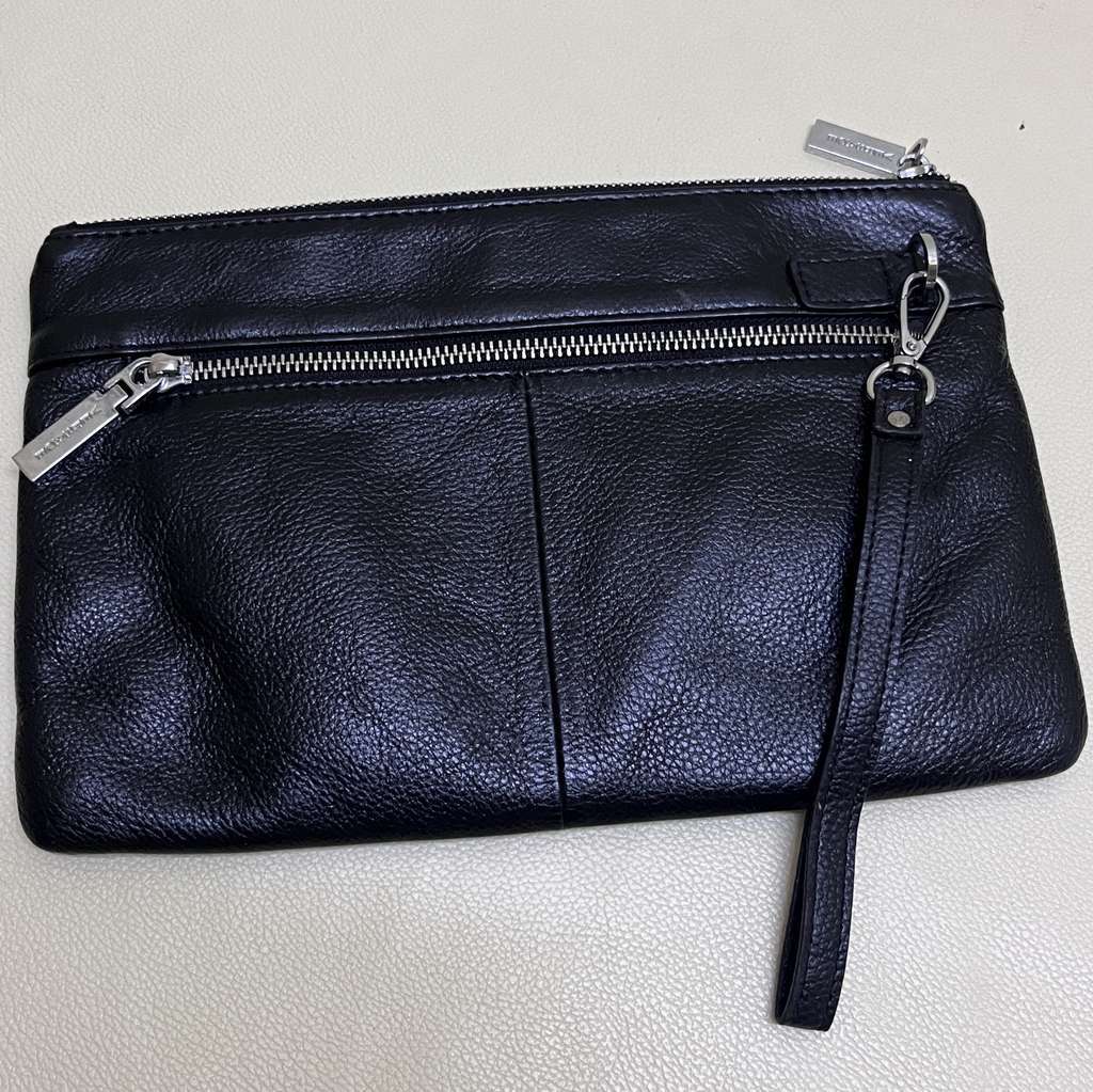 Gianni Versace La Medusa Clutch Black Leather Very good condition - Back View