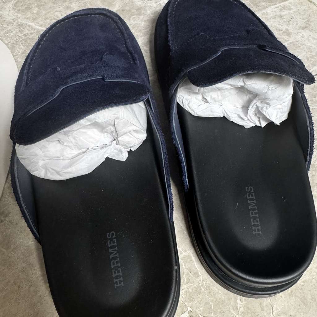 Hermès Go Mules Navy Suede Very good condition - Back View