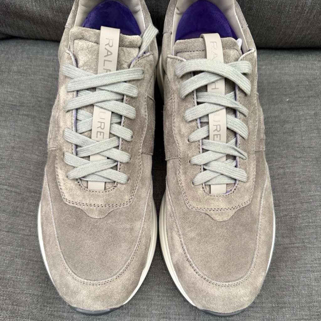 Ralph Lauren Collection Purple label Beige Suede Never worn - Model View