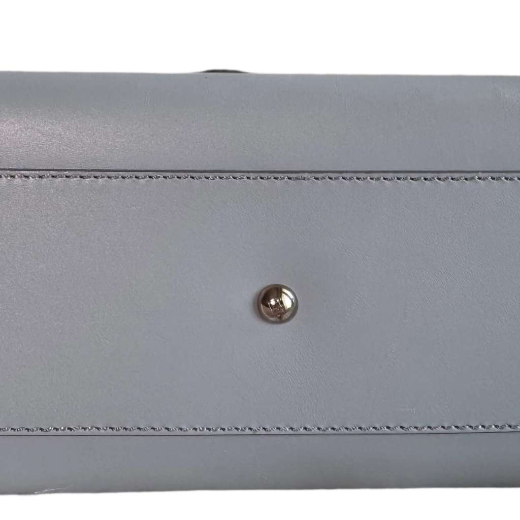 Fendi Medium Peekaboo Light Blue Blue Leather Very good condition - Inside View