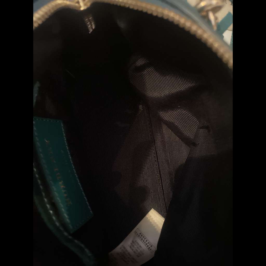 Burberry Burberry Mini Bee Bag Green Suede Very good condition - Inside View