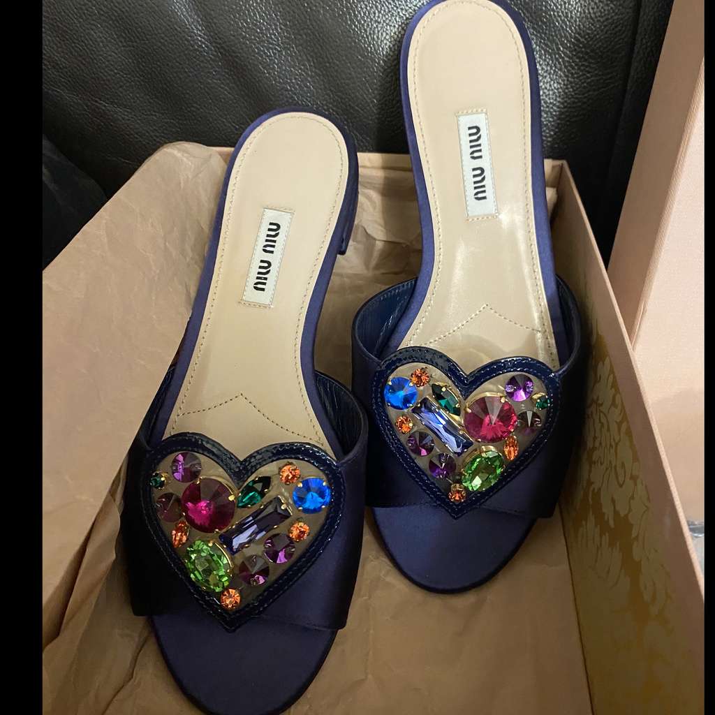 Miu Miu Stunning Miu Miu sandals Purple Satin Very good condition - Inside View