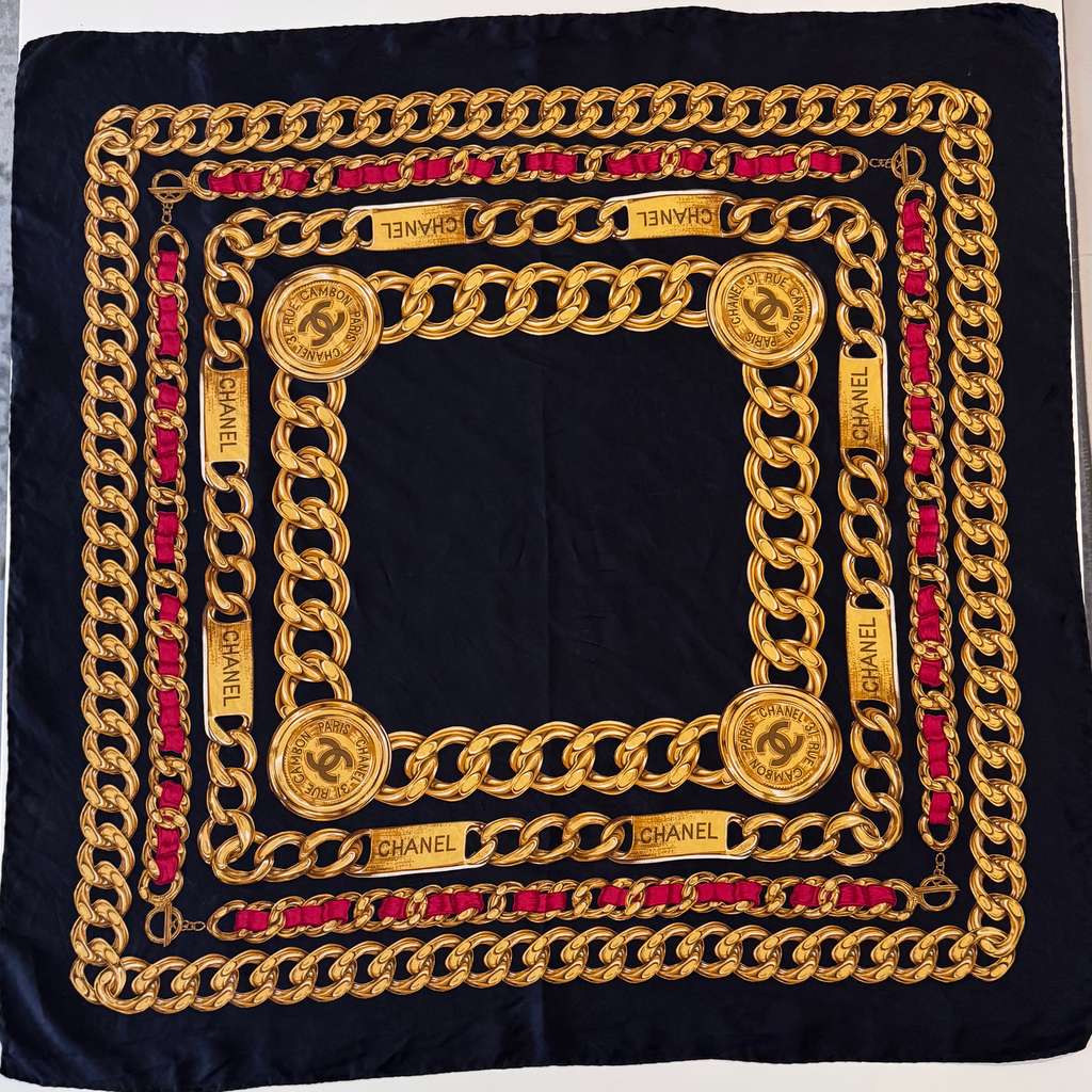Chanel Black & Gold Scarf Black Silk Very good - Inside View