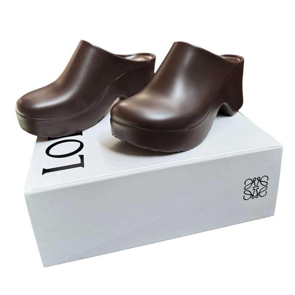 Loewe Loewe Terra Foam Clog Brown Rubber Never worn, with tag - Box View