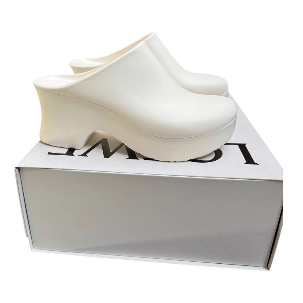 Loewe Loewe Terra Foam Clog White Rubber Never worn, with tag - Model View