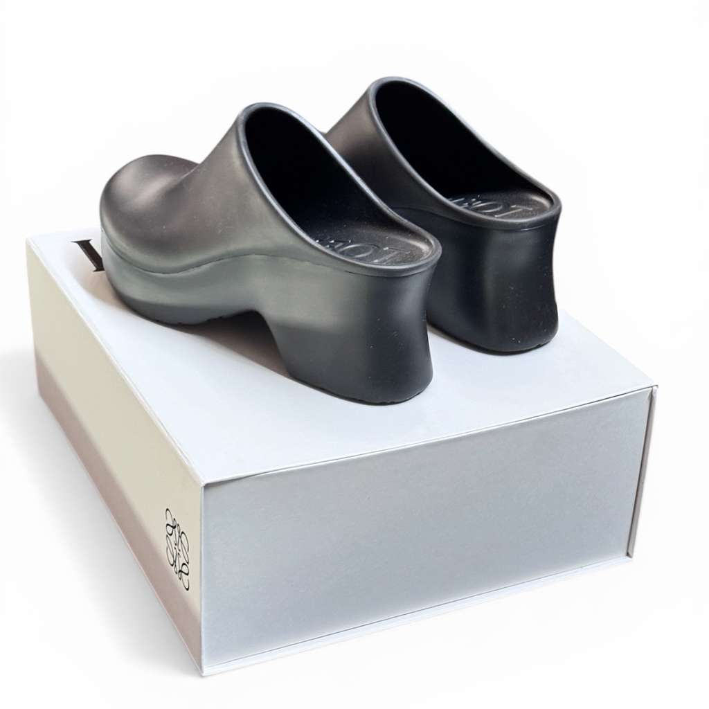Loewe Loewe Terra Foam Clog Black Rubber Never worn, with tag - Back View