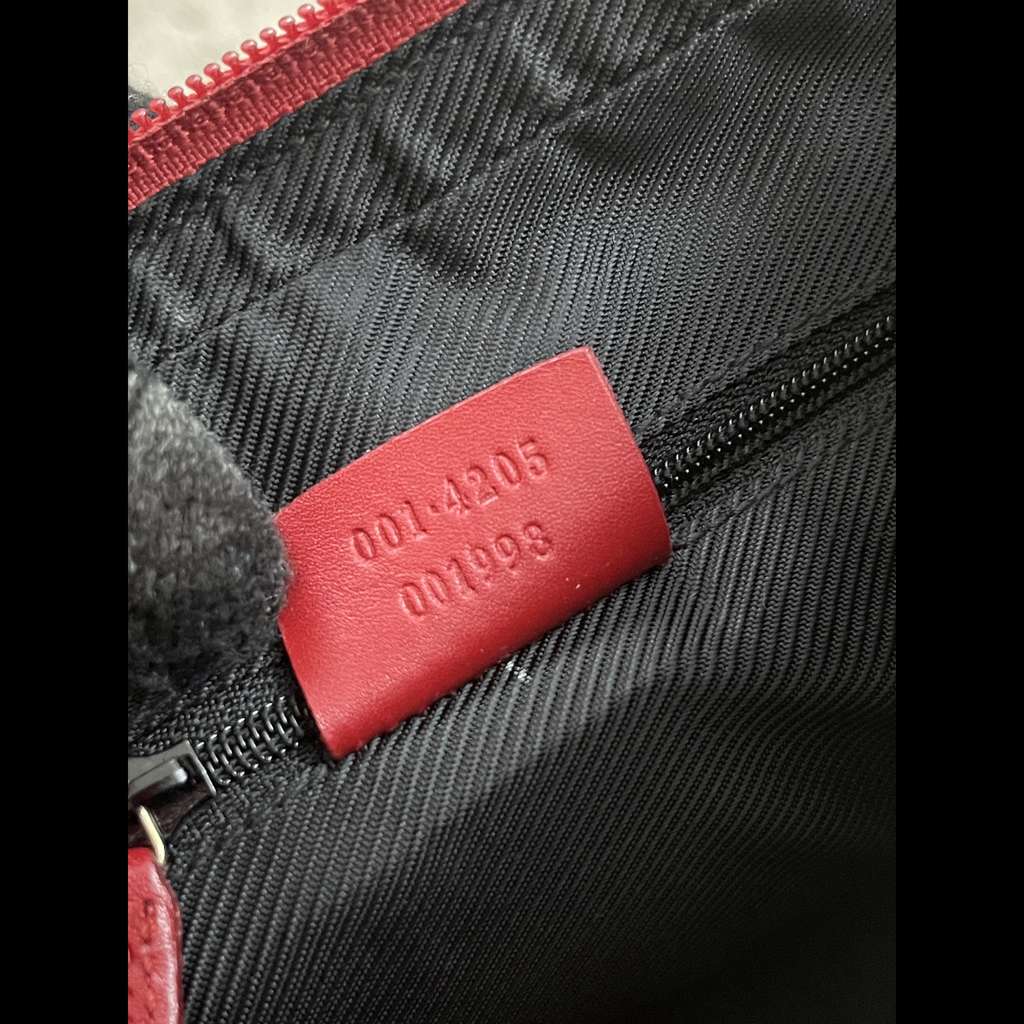 Gucci GG Canvas Shoulder Bag Red Canvas Good condition - Box View