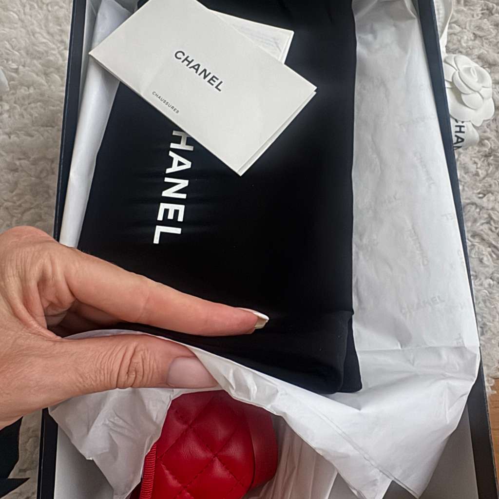 Chanel Ballerinas Shoes Red Leather Never worn, with tag - Box View
