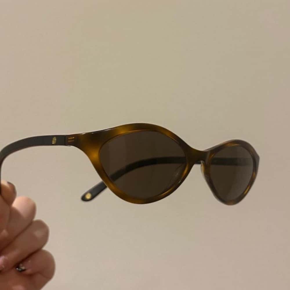 Chanel Vintage Oval sunglasses Brown Acetate Glass Good - Model View