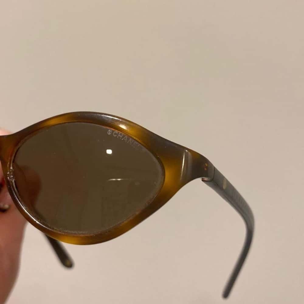 Chanel Vintage Oval sunglasses Brown Acetate Glass Good - Box View