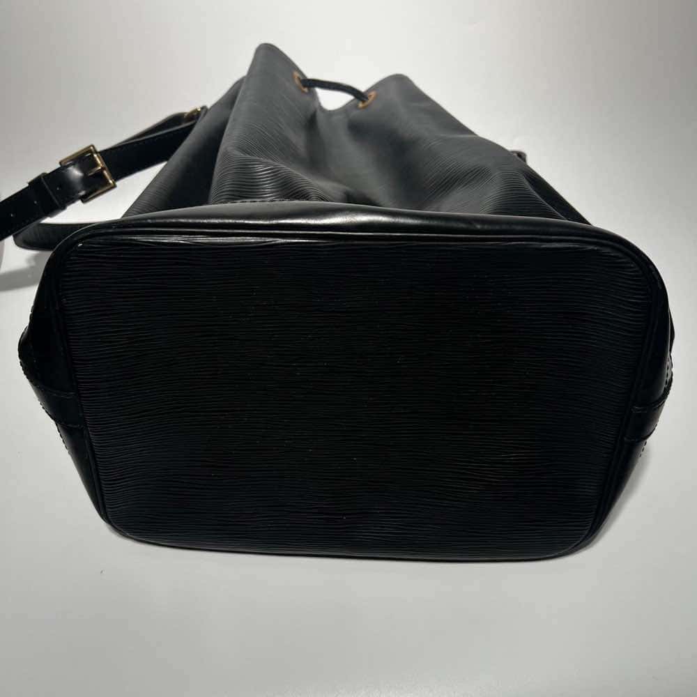 Louis Vuitton Noé GM Black Leather Metal Very good condition - Box View