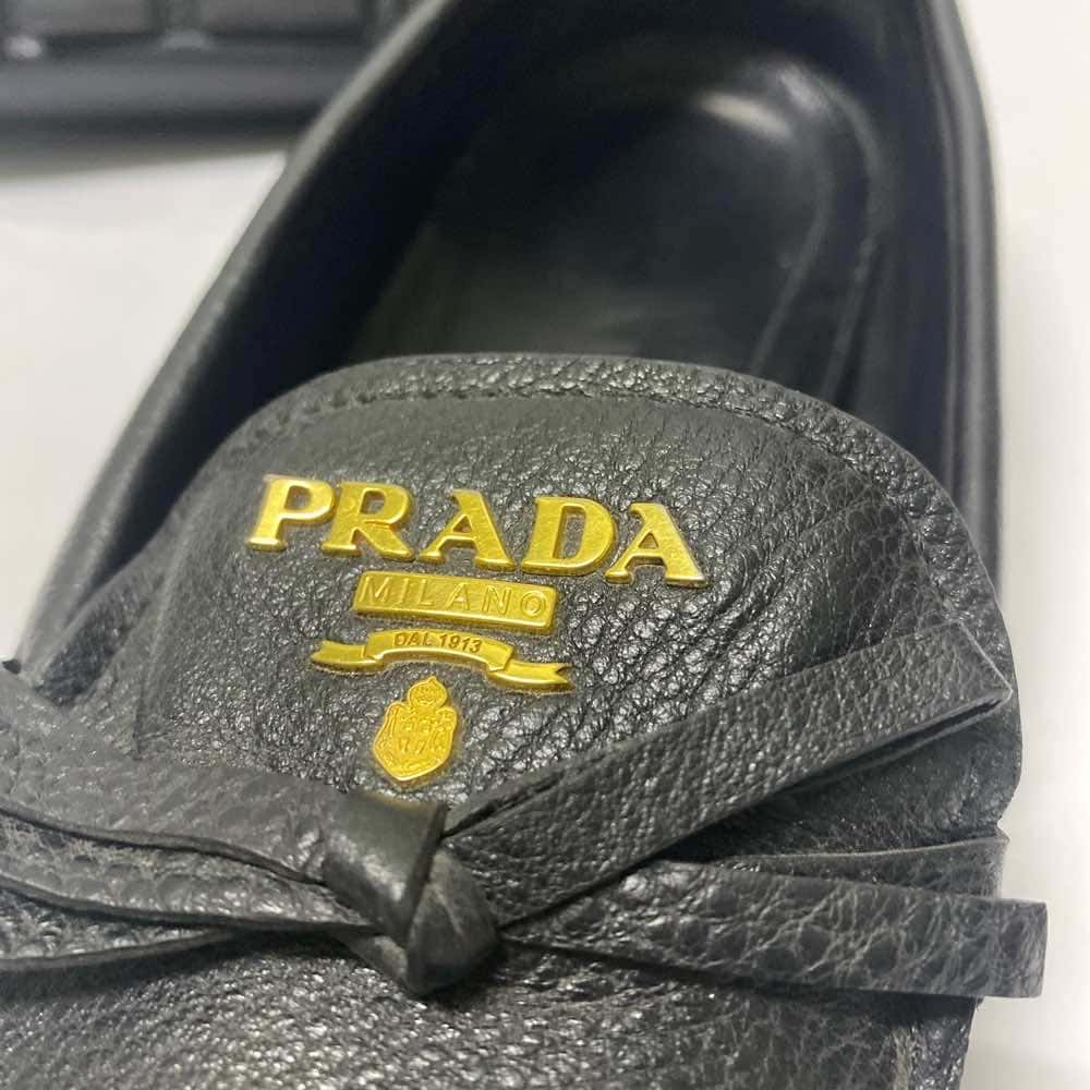 Prada Bow Loafers Black Leather Very good condition - Box View
