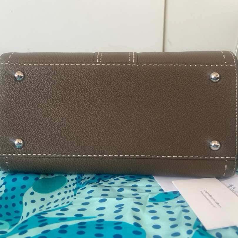Delvaux MM Brillant Supriquè Grey Leather Palladium Very good condition - Box View