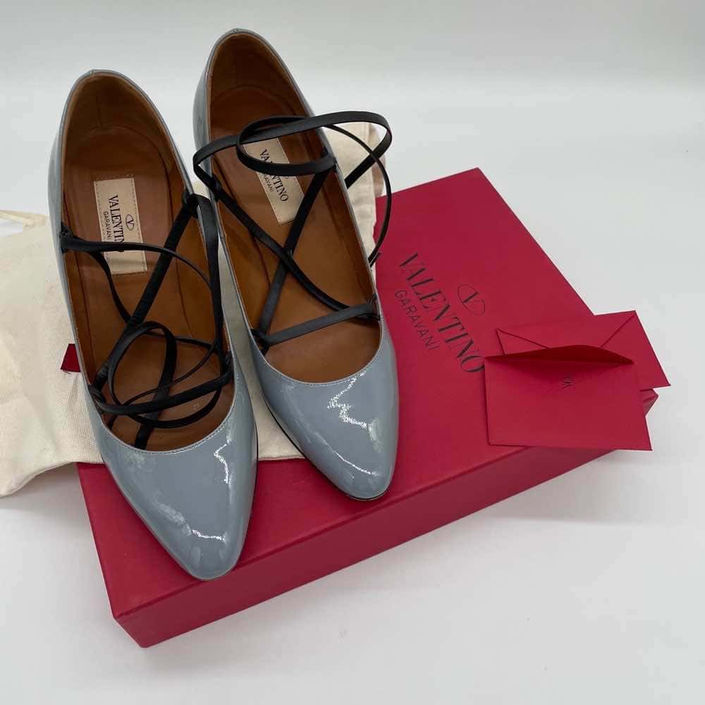 Valentino Garavani Pumps Grey Very good - Box View
