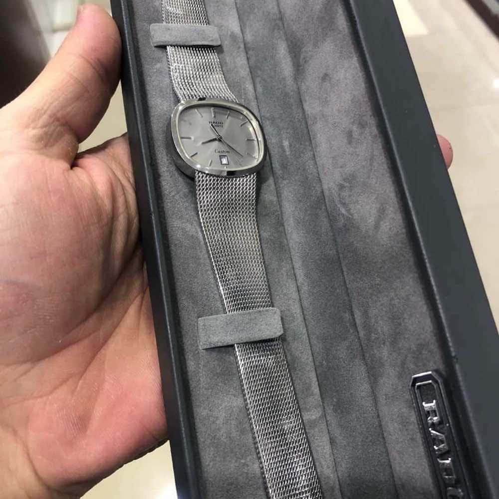 Rado Vintage Watch Silver Very good - Inside View