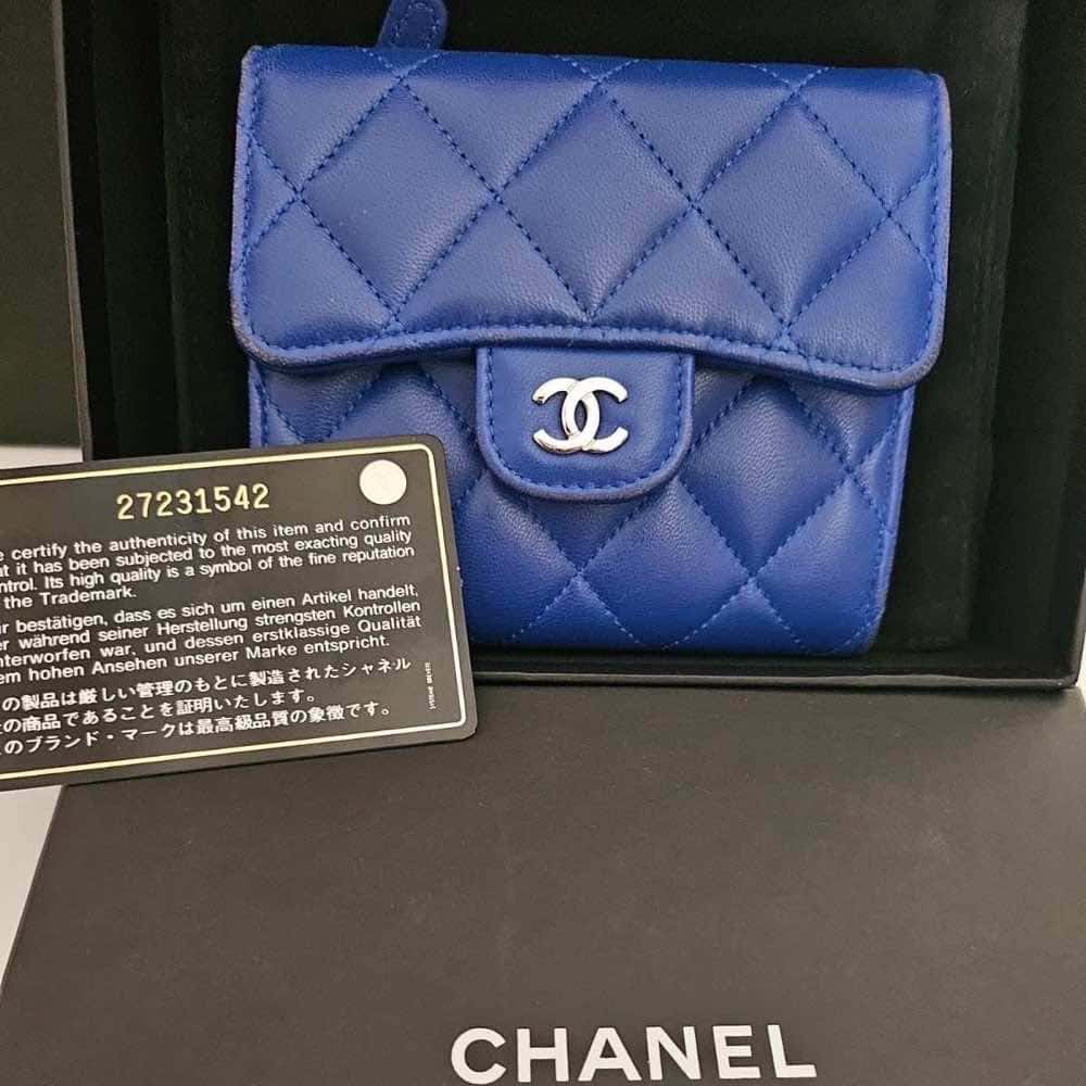 Chanel Wallet Blue Leather Good - Back View