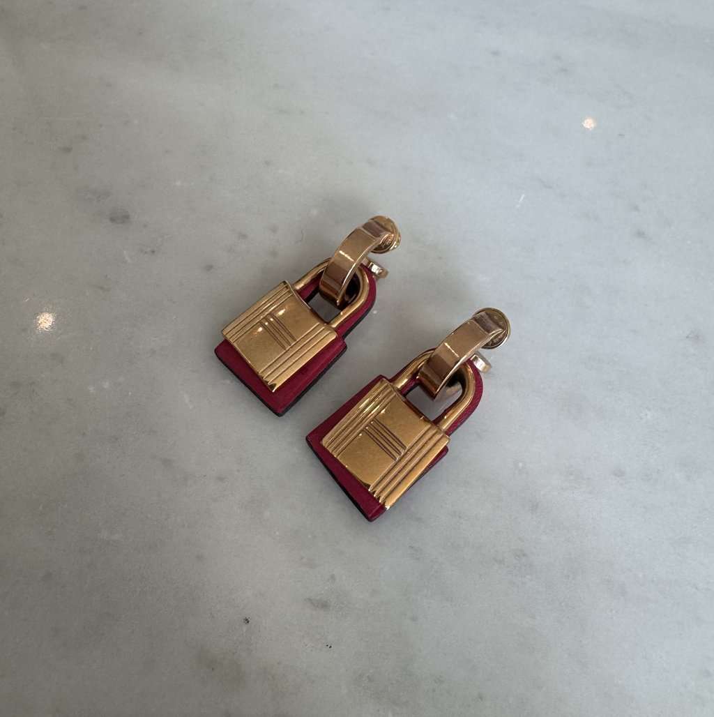 Hermès O Kelly Earrings Gold Gold Very good - Back View
