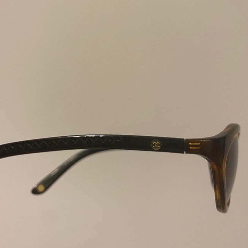 Chanel Vintage Oval sunglasses Brown Acetate Glass Good - Back View