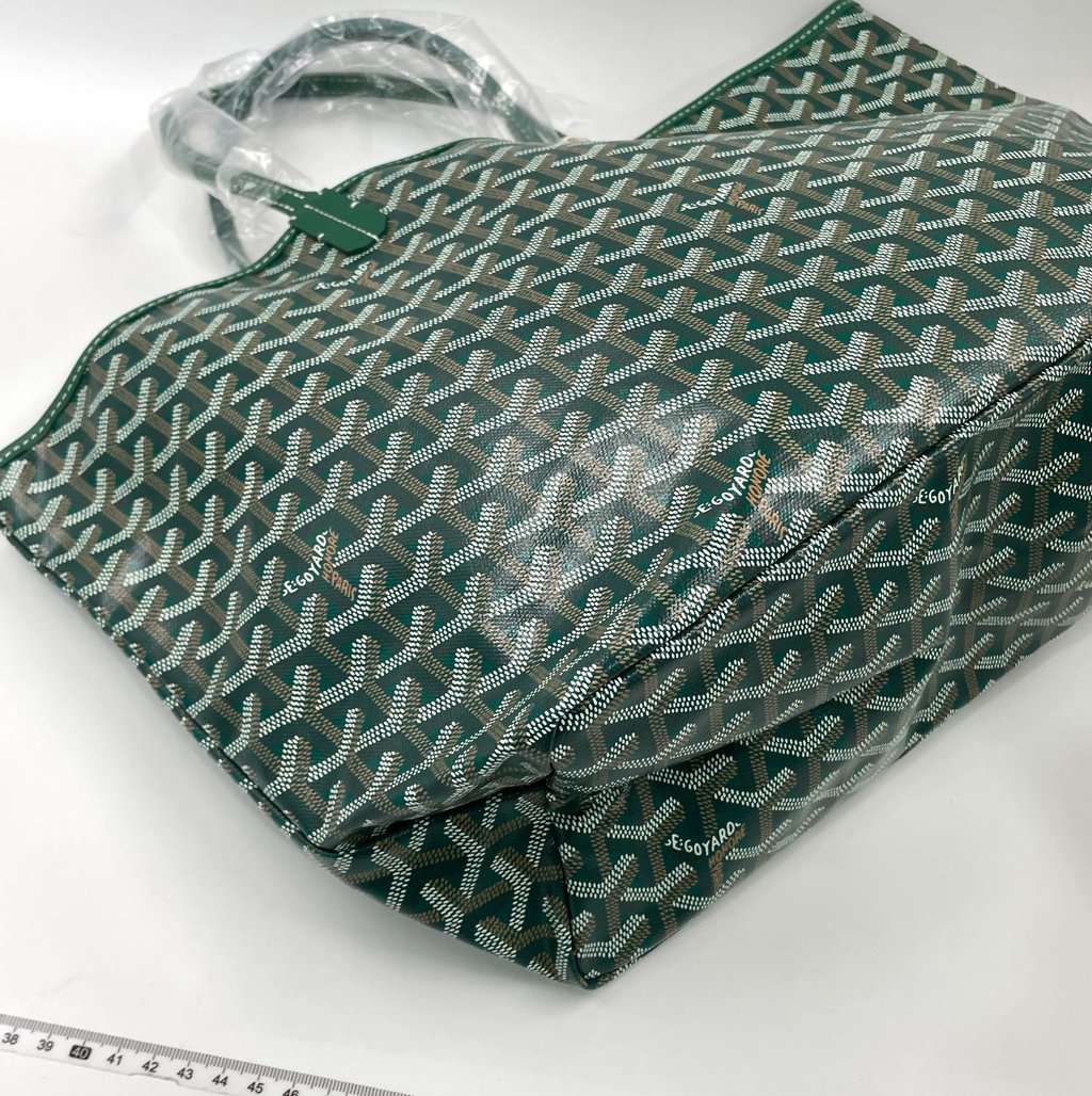 Goyard Saint Louis PM Green Green Canvas Never worn - Inside View
