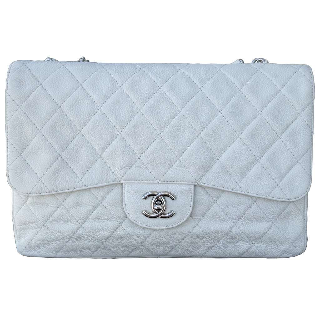 Chanel Jumbo Single Flap Caviar White Leather Good condition - Front View