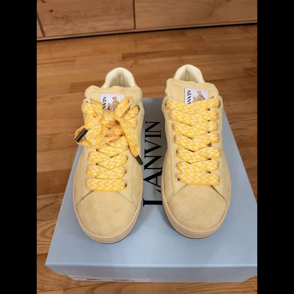 Lanvin Curb Lite Low Sneaker Yellow Never worn - Box View