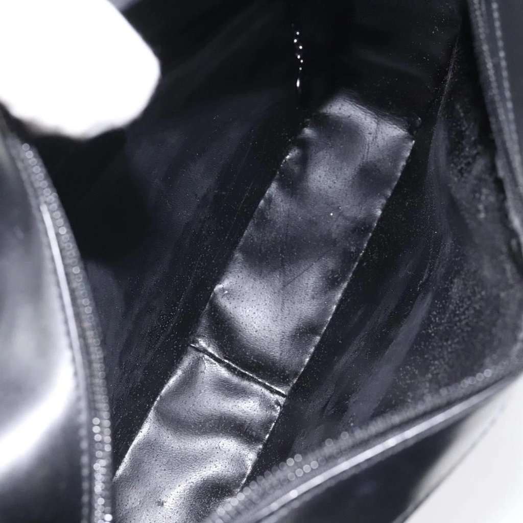 Gucci Shoulder Bag Black Leather Good condition - Model View