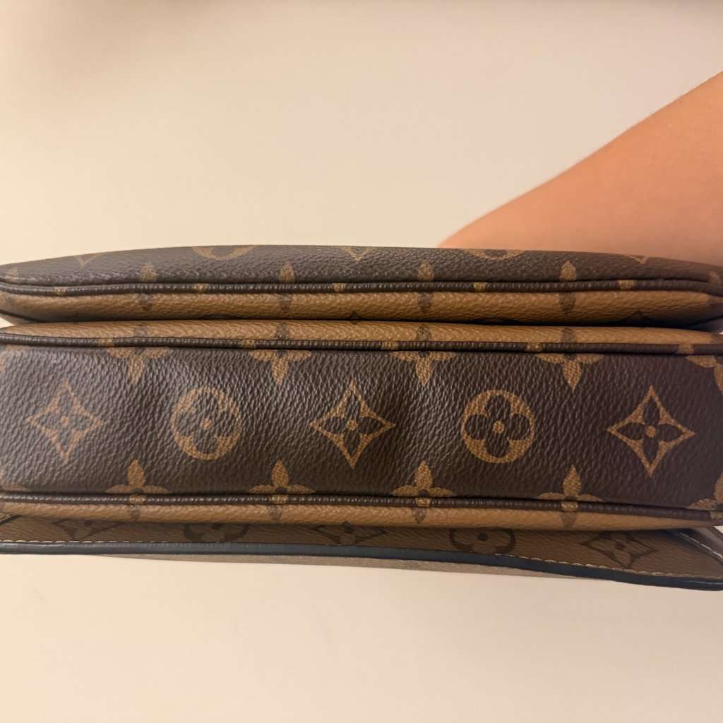 Louis Vuitton Pochette Metis Brown Canvas Very good condition - Inside View