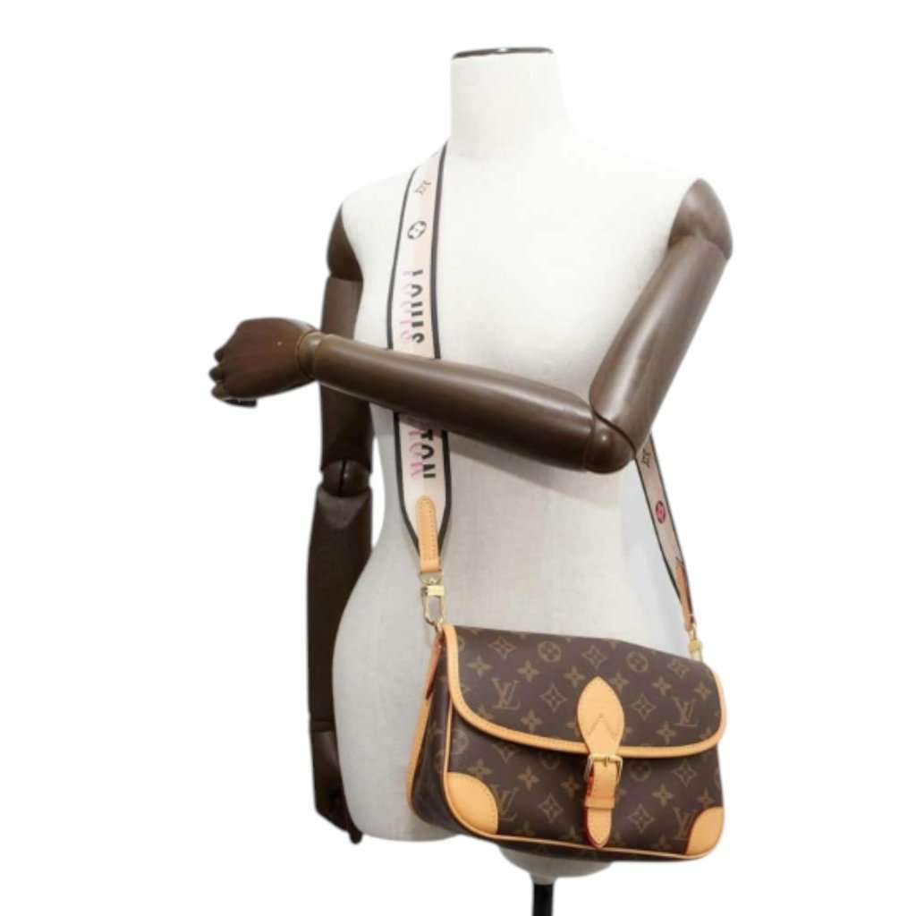 Louis Vuitton Diane Brown Leather Very good - Back View
