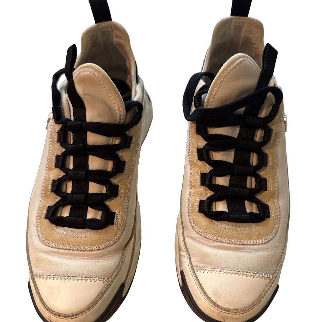 Chanel shoes Beige Leather Fair condition - Front View