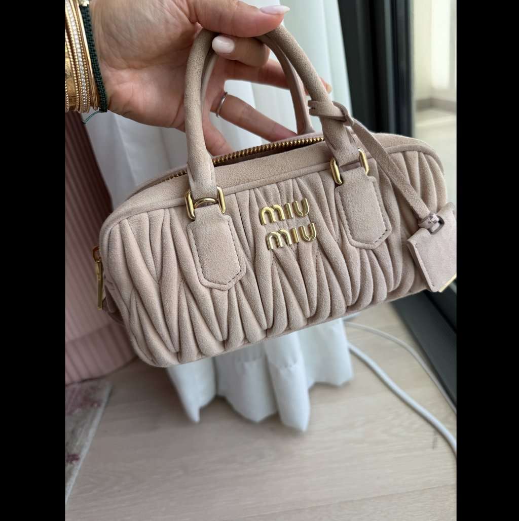 Miu Miu Arcadie Suede Pink Pink Suede Very good condition - Model View