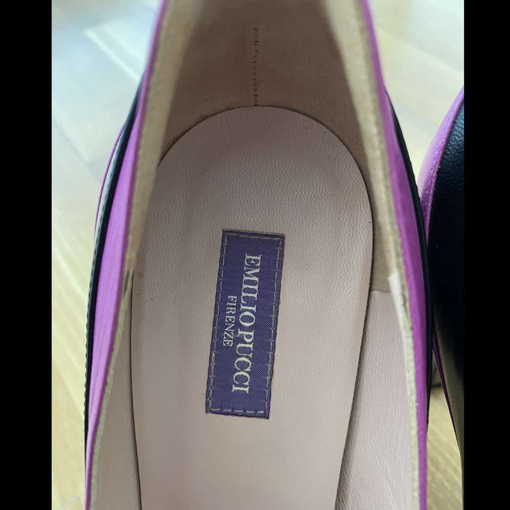 Emilio Pucci Black Leather Heels Black Leather Very good condition - Inside View
