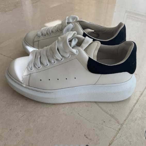 Alexander McQueen Oversized Sneaker White Leather Very good - Inside View