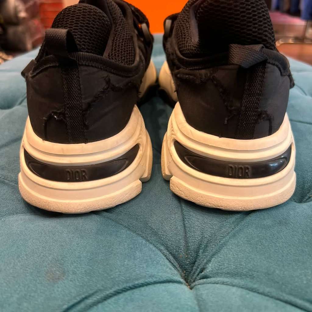 Christian Dior Sneakers Anthracite Good condition - Inside View