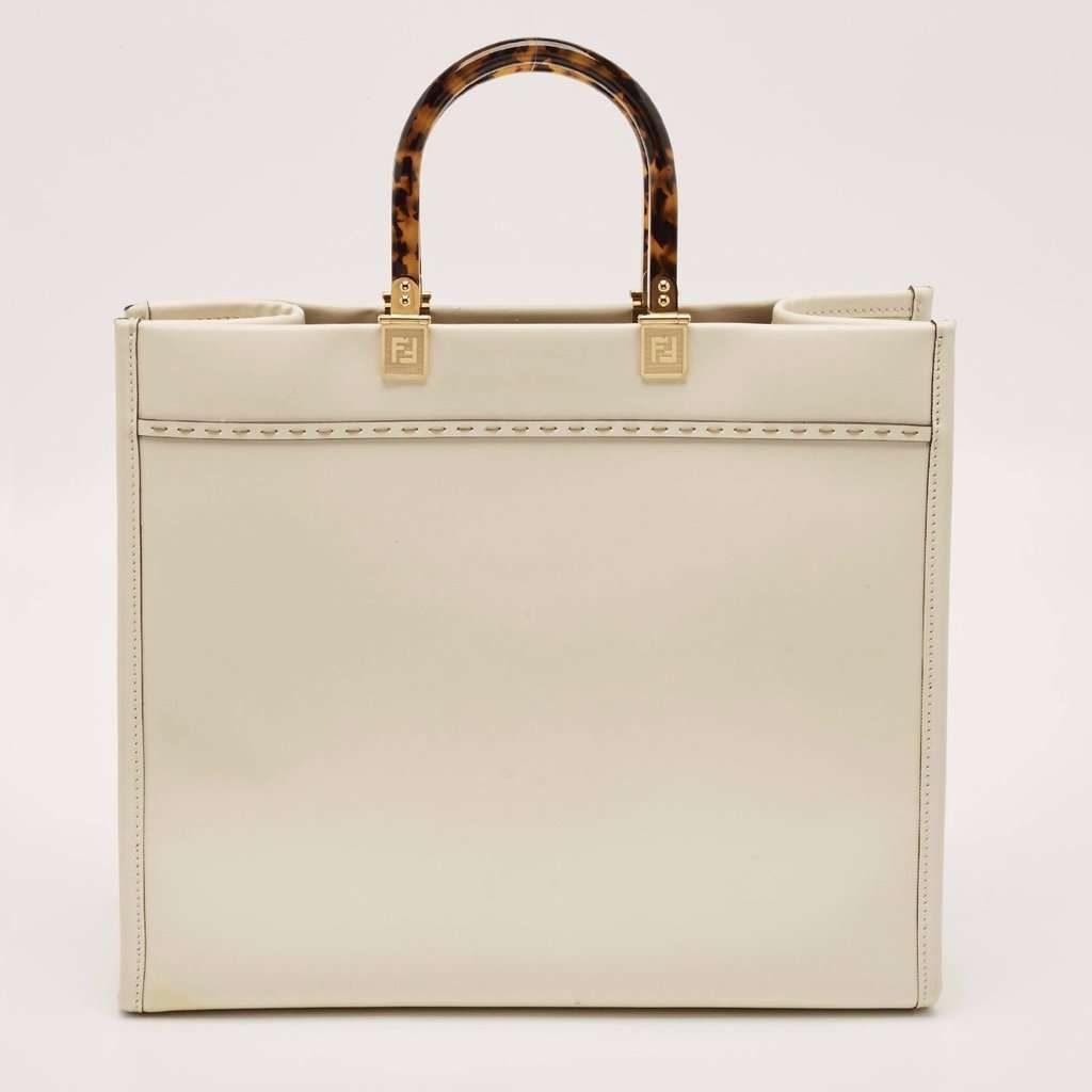 Fendi Fendi Sunshine Medium Ivory White Leather Good condition - Back View